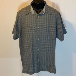 Rusty button up shirt L